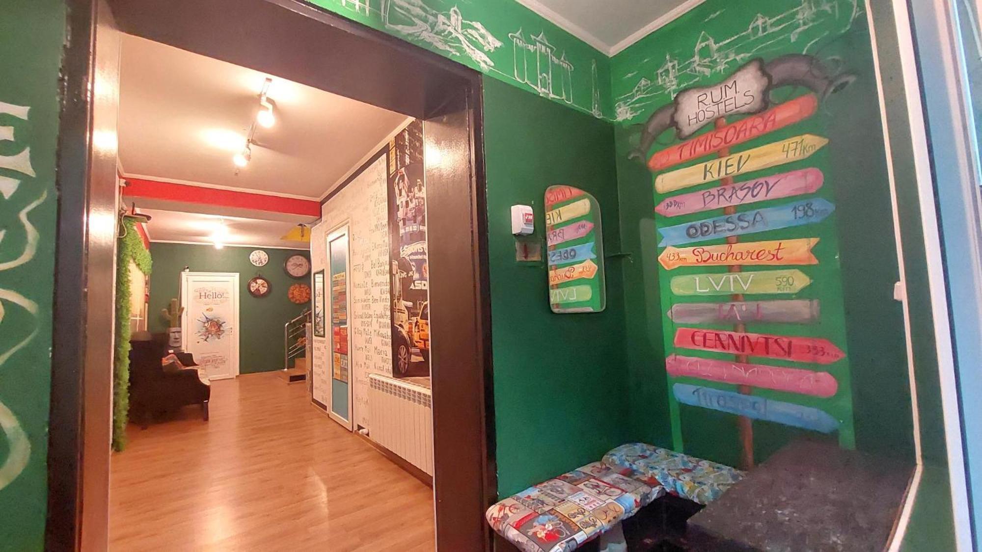 Hostel Amazing Ionika Chişinǎu Buitenkant foto